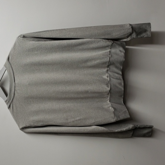 Vuori Women's Daydream Crew Eucalyptus Heather Grey Women's Size Medium - Picture 3 of 8